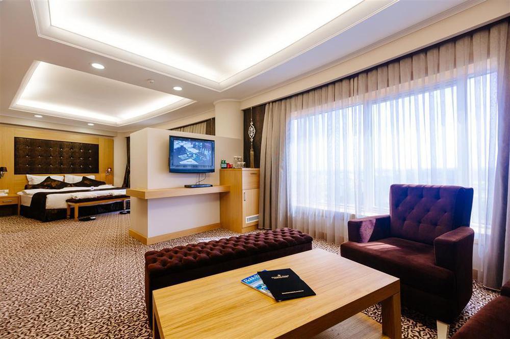 Grand Pasha Luxury Central Nicosia Hotel & Casino الغرفة الصورة