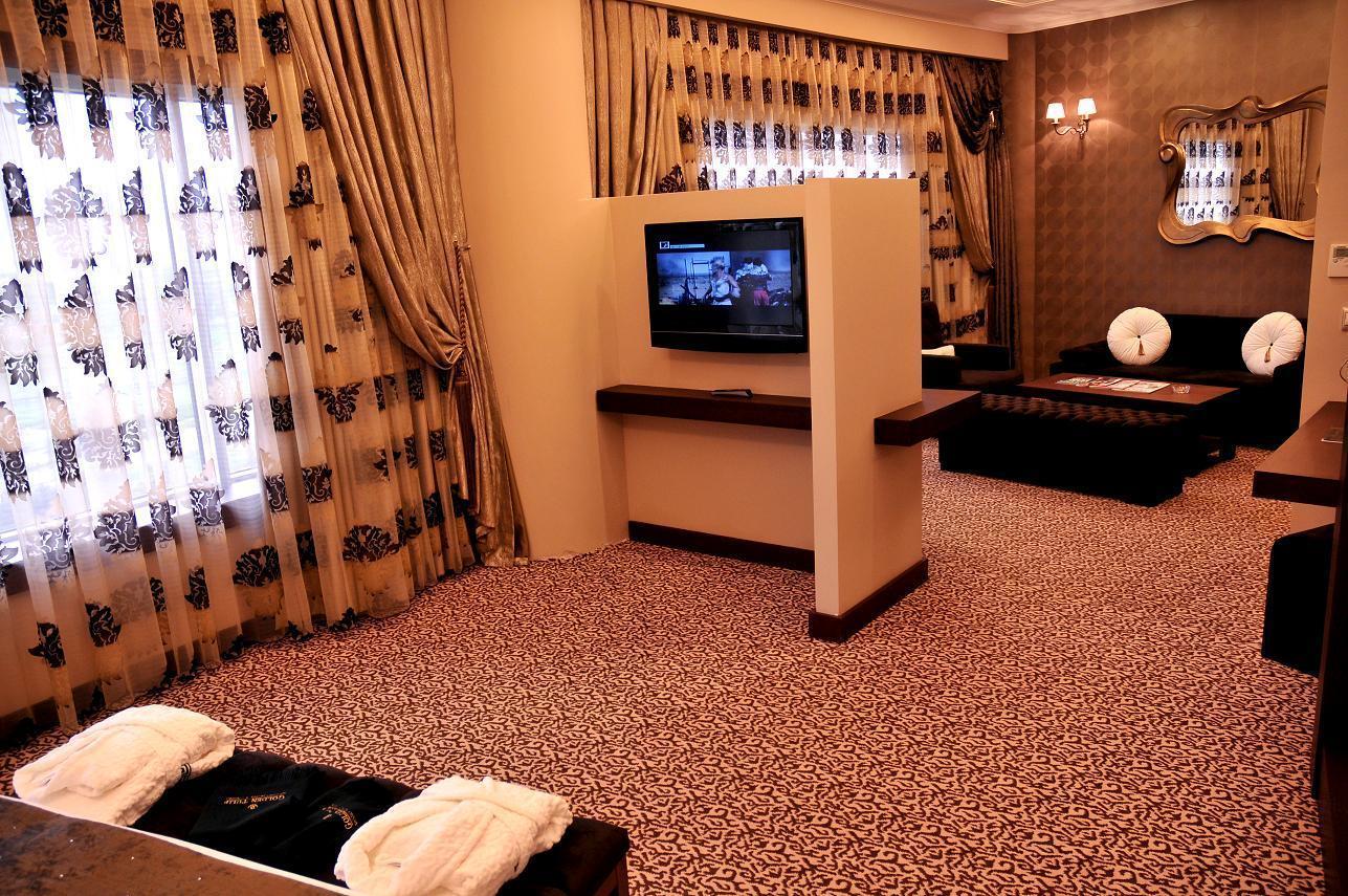 Grand Pasha Luxury Central Nicosia Hotel & Casino الغرفة الصورة